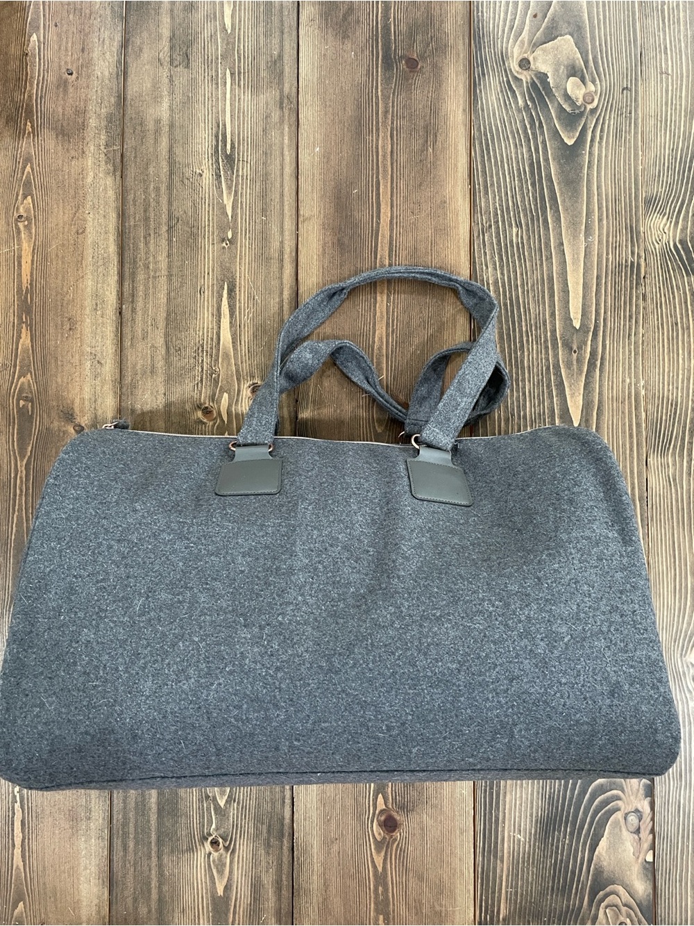Men’s Gray Baylis & Harding Duffle Bag - Picture 7 of 11